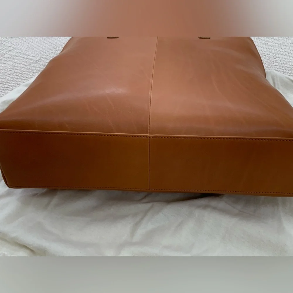 JCrew Edie Tote, Tan, Fall 2012 - GIFTABLE - Picture 5 of 12